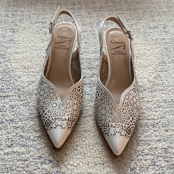 Vintage Kitten heel cutout patent leather - Picture 3 of 8